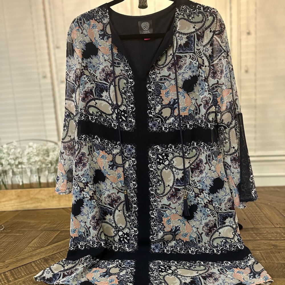Vince Camuto Black and Cream Dress